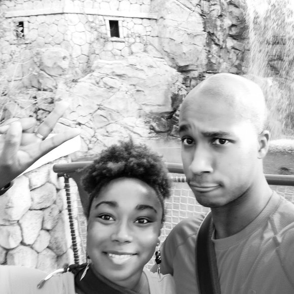 Meet your Posher, Chris-n-Neet - Picture 2 of 16